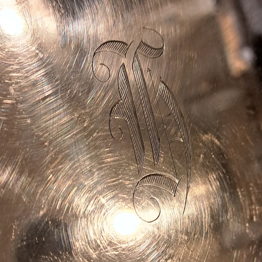 Vintage Reed & Barton EPNS 1948 Monogrammed Serving Tray - Picture 5 of 6